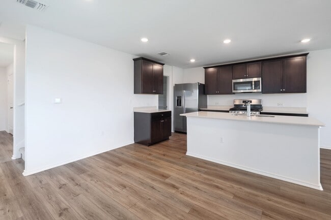 Building Photo - 7212 Sparkling Light Dr