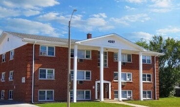 Building Photo - 4337 Prescott Ave