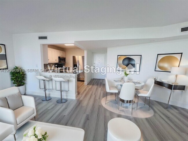 Building Photo - 1200 NE Miami Gardens Dr