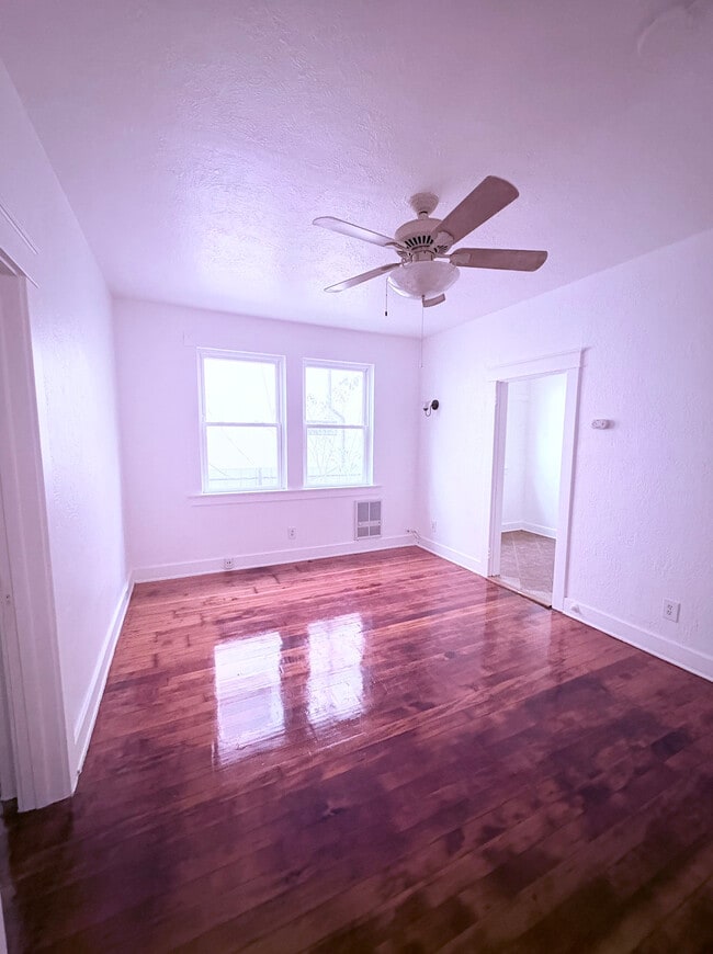 Building Photo - Ocean View Apartments