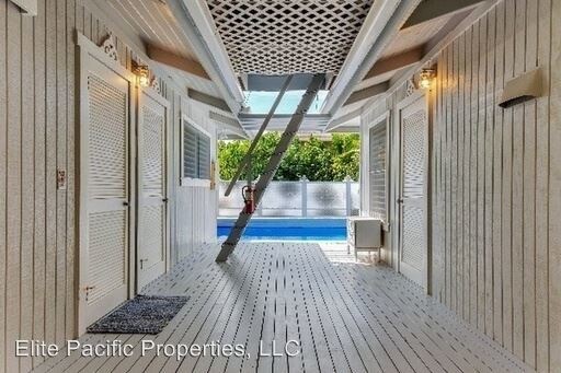 Foto principal - 3 br, 3 bath House - 77-122 Queen Kalama St.
