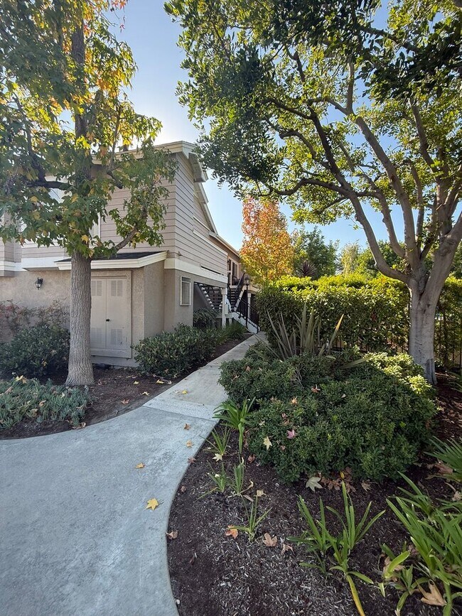 Foto del edificio - **Charming 1bed 1bath Condo located in the...