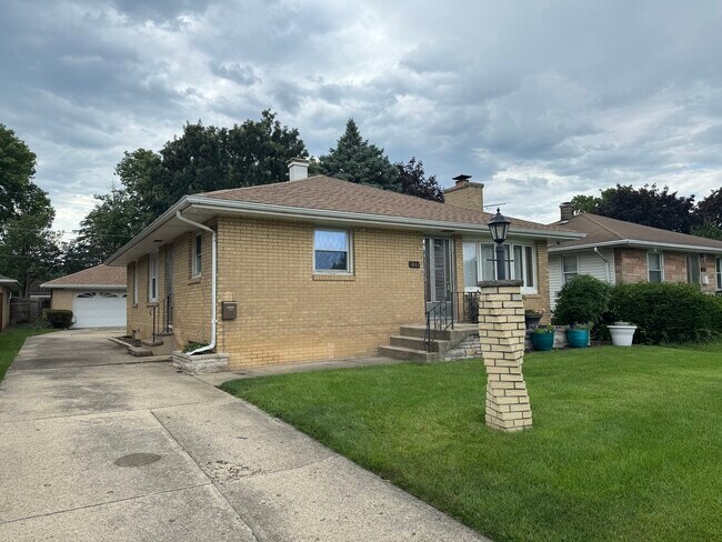 Foto del edificio - 1807 Oakland Ave