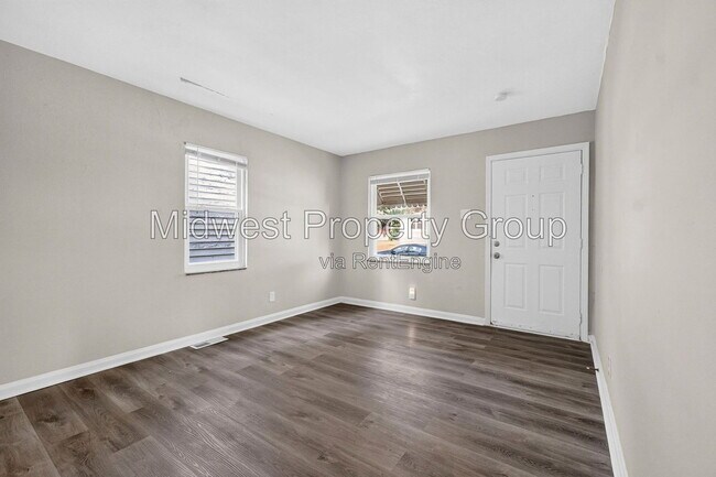 Foto del edificio - 1237 Fairview Ave