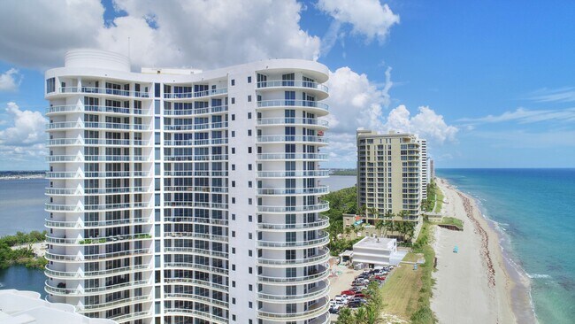 Foto del edificio - 4600 N Ocean Dr