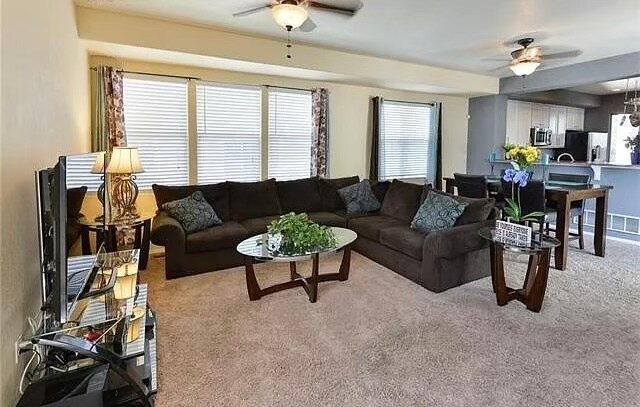 Foto del edificio - 6542 Shimmering Creek Dr