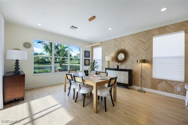 Foto del edificio - 10327 Carolina Willow Dr