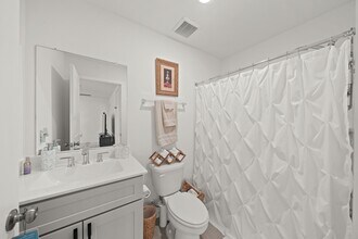 Building Photo - 26235 Arrowleaf Dr