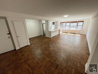 Building Photo - GORGEOUS 4 BED IN BEEKMAN PLACE!