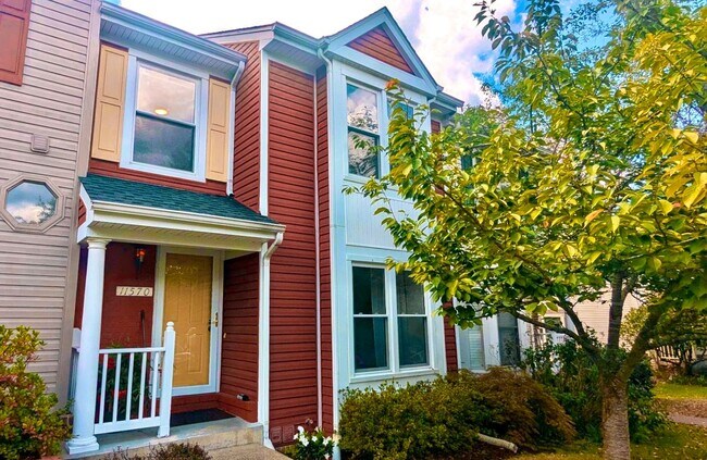 Foto del edificio - 11570 Hill Meade Ln