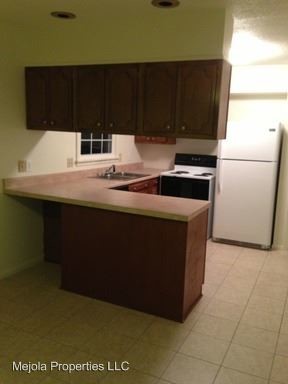 Building Photo - 316 Vernedale Dr