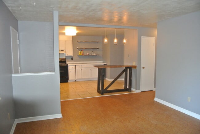 Foto del edificio - Adorable 2 bedroom, 1 bathroom In Pittsbur...