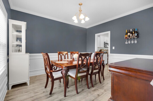 Building Photo - 630 Indigo Johnston Dr