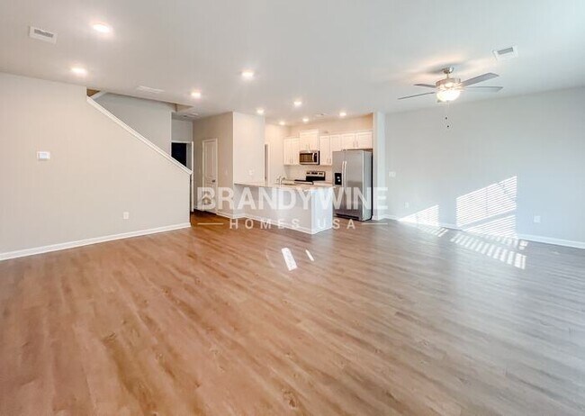 Building Photo - 111 Windflower Wy