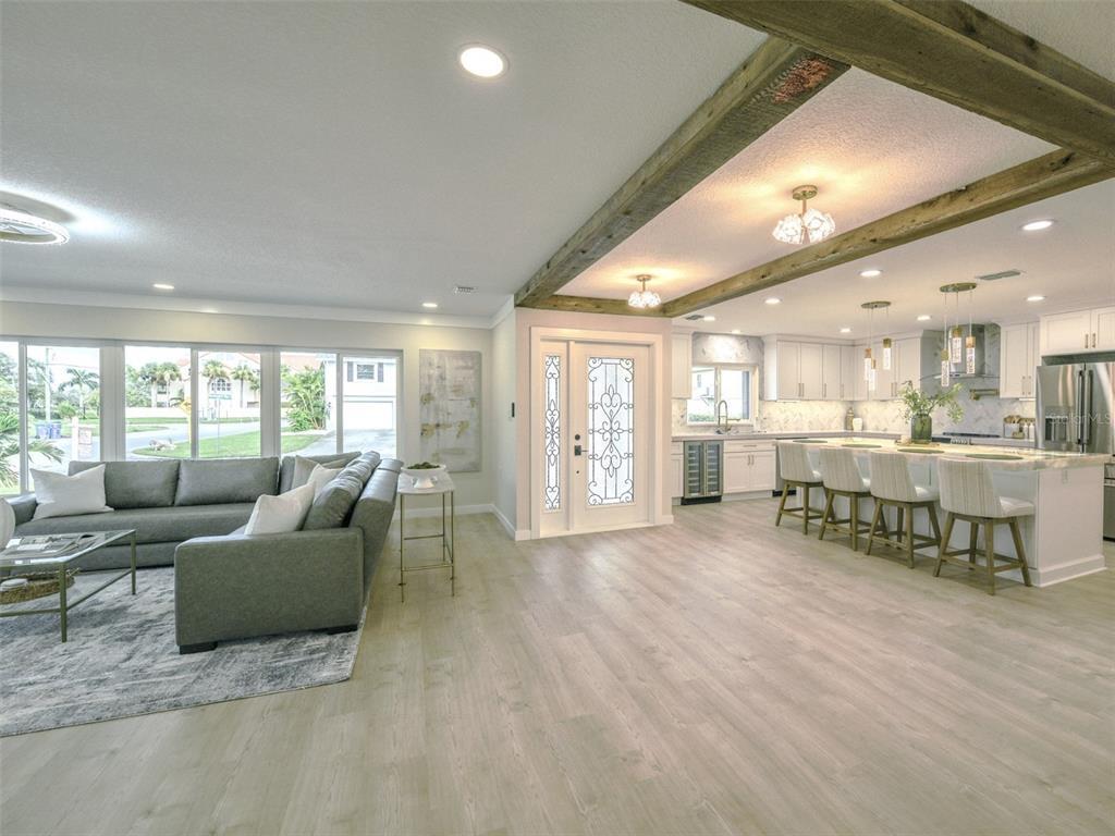 Foto del edificio - 6400 Mockingbird Way S