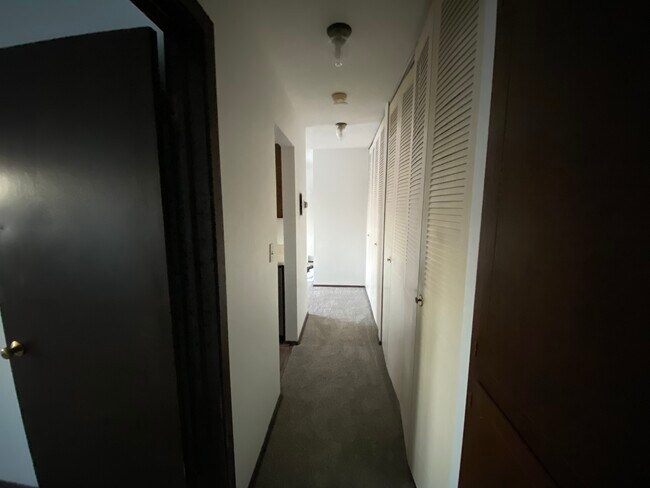 Hallway - 4387 Wilshire Blvd