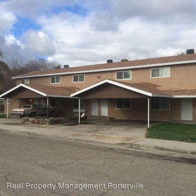 Primary Photo - 220 W Cherry Ave