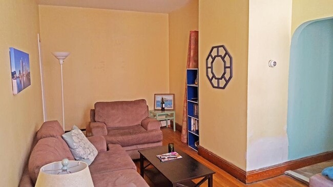 Building Photo - 4 bedroom in Boston MA 02113