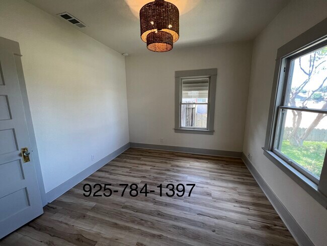 Foto del edificio - 610 N Stockton Ave