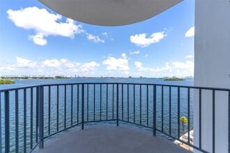 Building Photo - 11930 N Bayshore Dr