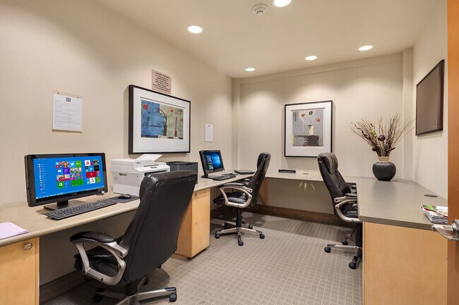 Foto del edificio - 1545 NW 57th St