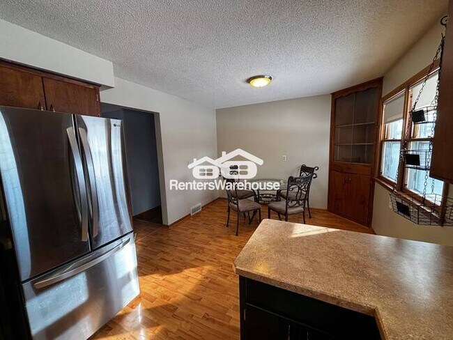 Building Photo - Available now! Welcome home to this 4 bed 2 bath single family home in Farmington with a spacious...