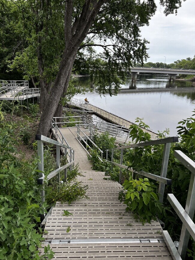 Building Photo - Charming Riverfront Rental in the Heart of...