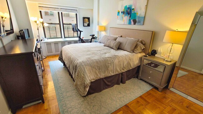Foto del edificio - 220 E 54th St