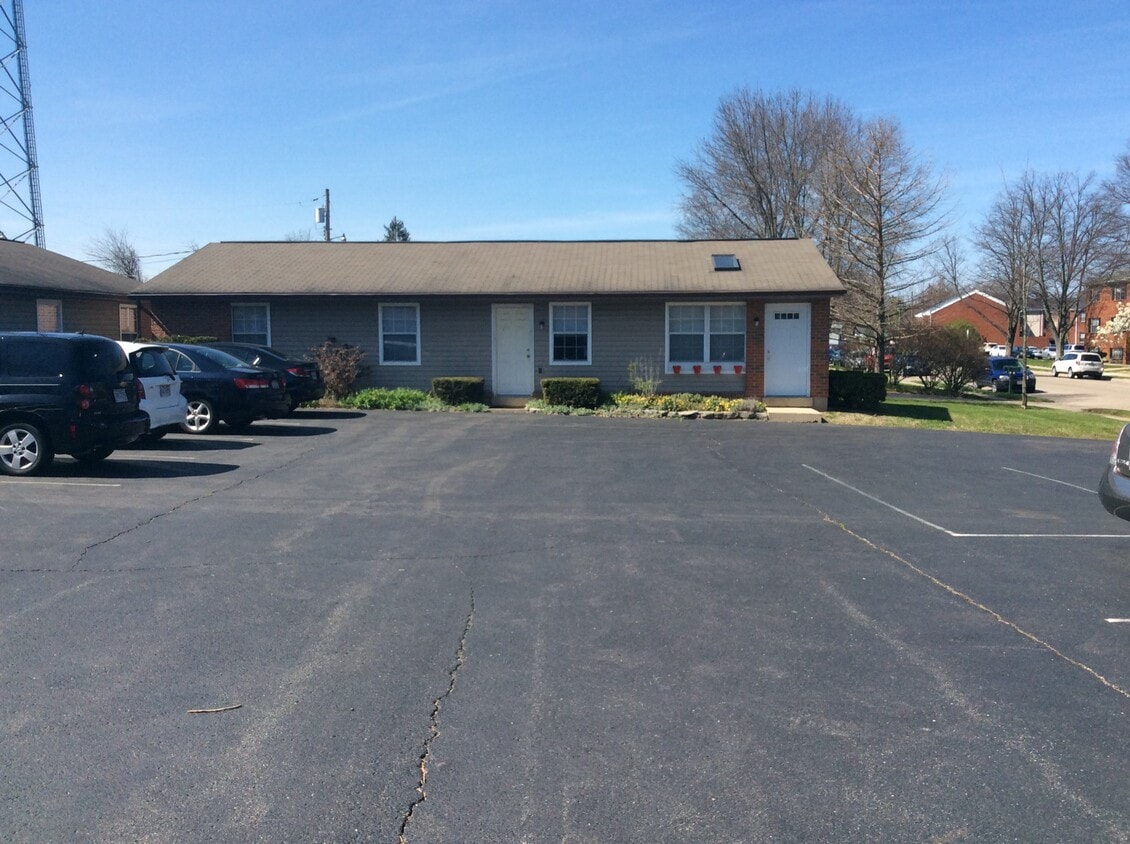 Foto principal - 1018 Arrowhead Dr