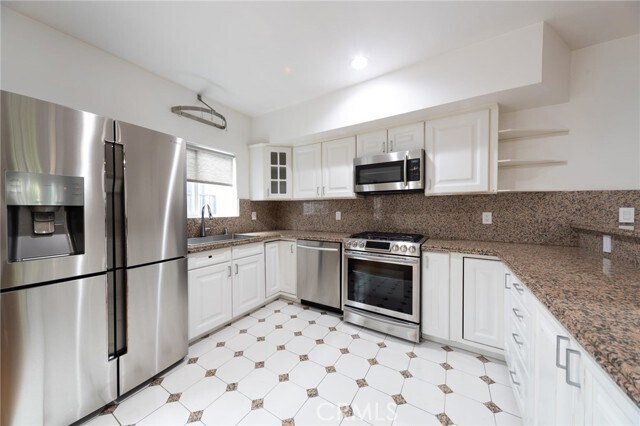 Foto del edificio - 1615 Stoner Ave