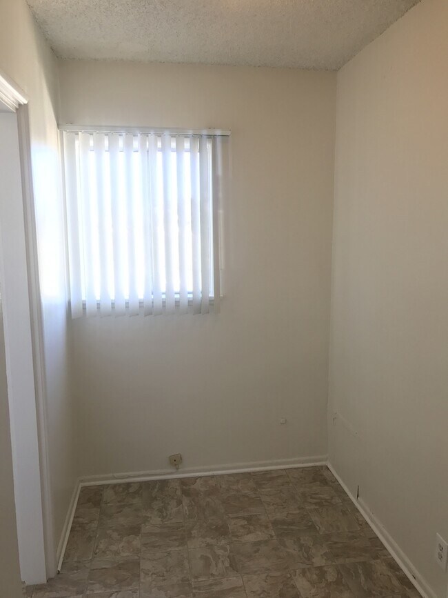 Foto del edificio - 11526 S Inglewood Ave