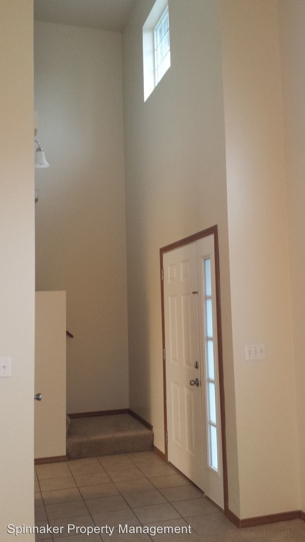 Foto del edificio - 730 S Vassault St