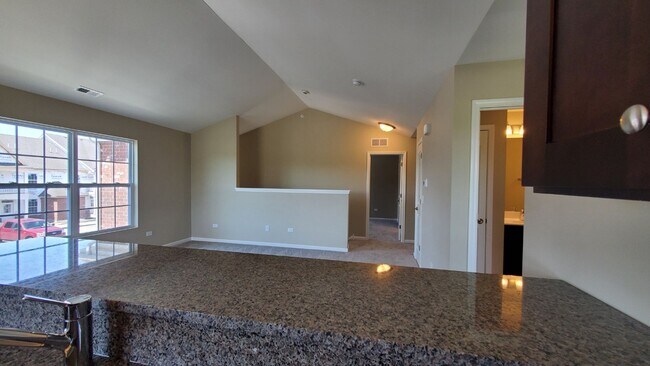 Building Photo - Emery Oak-2Br/2Ba Rental Home-Second Floor