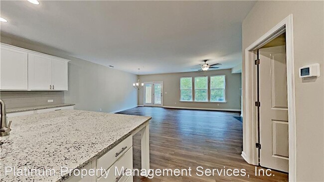 Foto del edificio - 3 br, 2.5 bath House - 120 Duval Dr