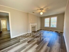 Building Photo - 735 Ratcliff St