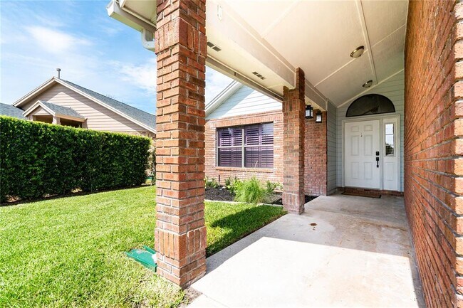 Foto del edificio - 1463 E Brookshire Ct