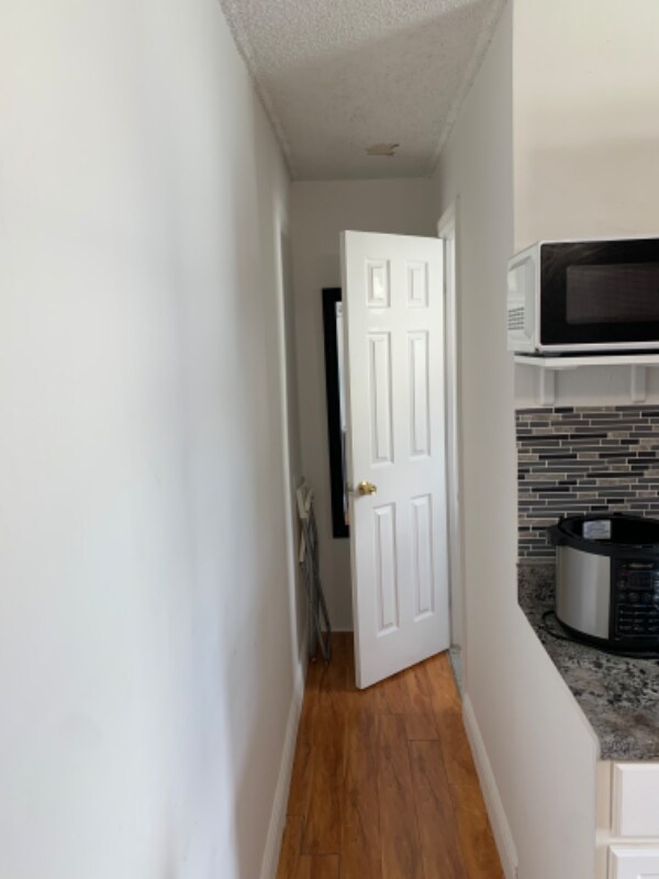 Foto del edificio - 268 E 50th St