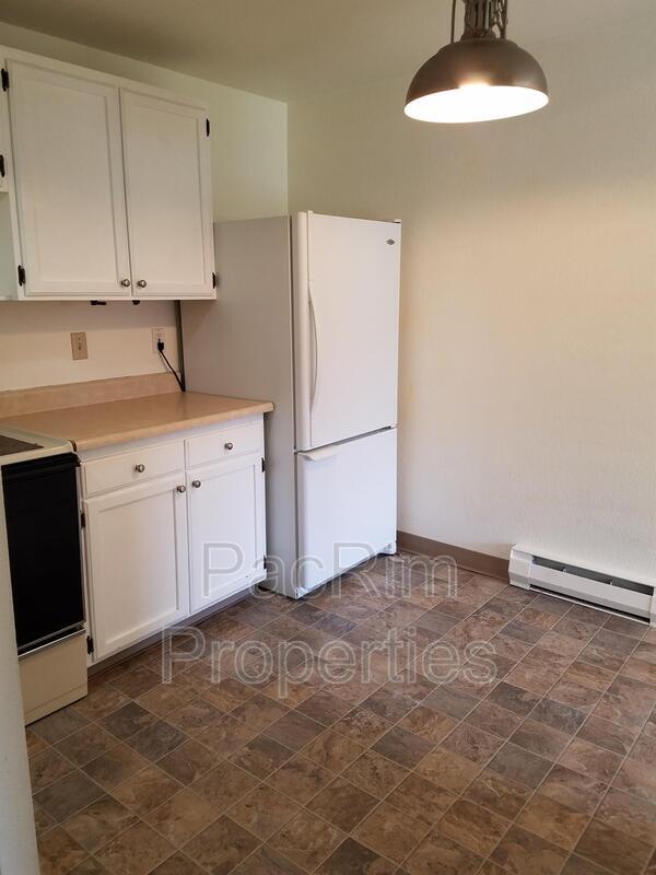 Building Photo - 4380 Reka Dr