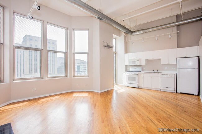 Foto del edificio - 500 S Clinton St
