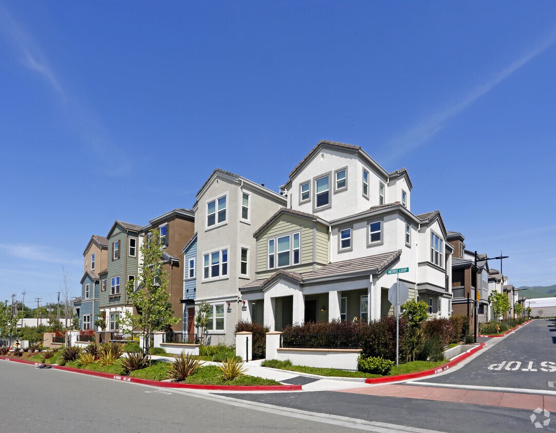 Villas at Metro Apartments Milpitas, CA