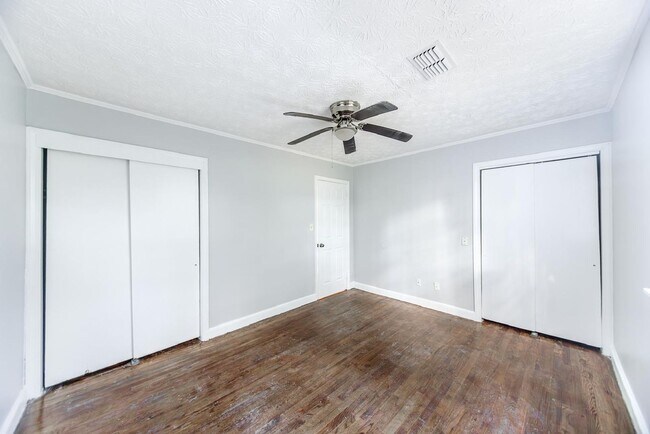 Foto del edificio - 517 N Florida St