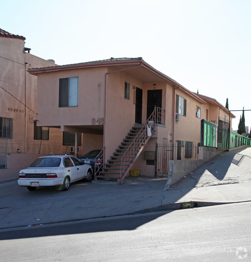 Primary Photo - 848 N Bunker Hill Ave