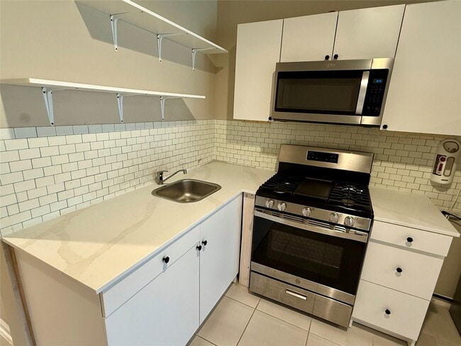 Building Photo - 15118 Cougar Overlook Ct