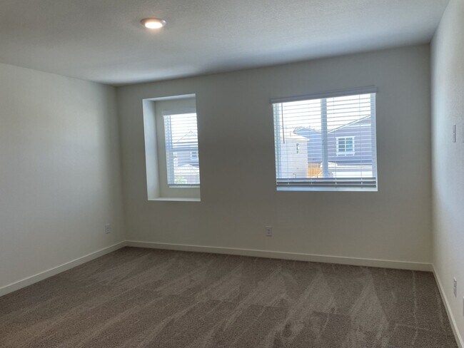 Foto del edificio - Newer Build Home in Lemmon Valley
