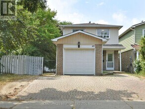 Building Photo - 48 Marrakesh Dr