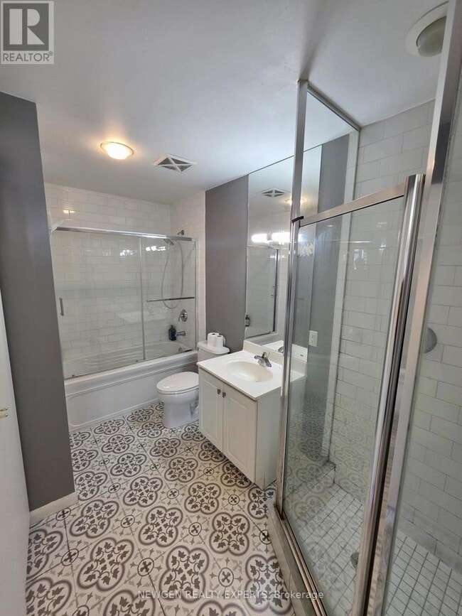 Building Photo - 185 Legion Rd N