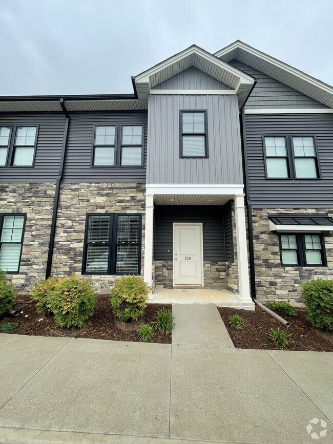 Building Photo - 128 English Commons Dr