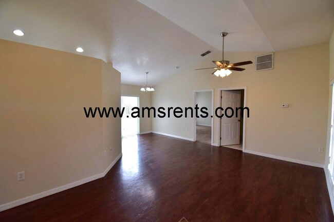 Foto del edificio - Charming 3 bedroom house in Kissimmee