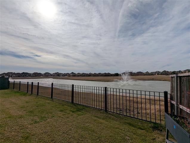 Building Photo - 7147 Playa Nte. Dr