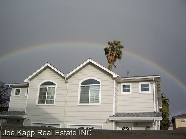Building Photo - 3 br, 2.5 bath House - 316 Seaward Ave